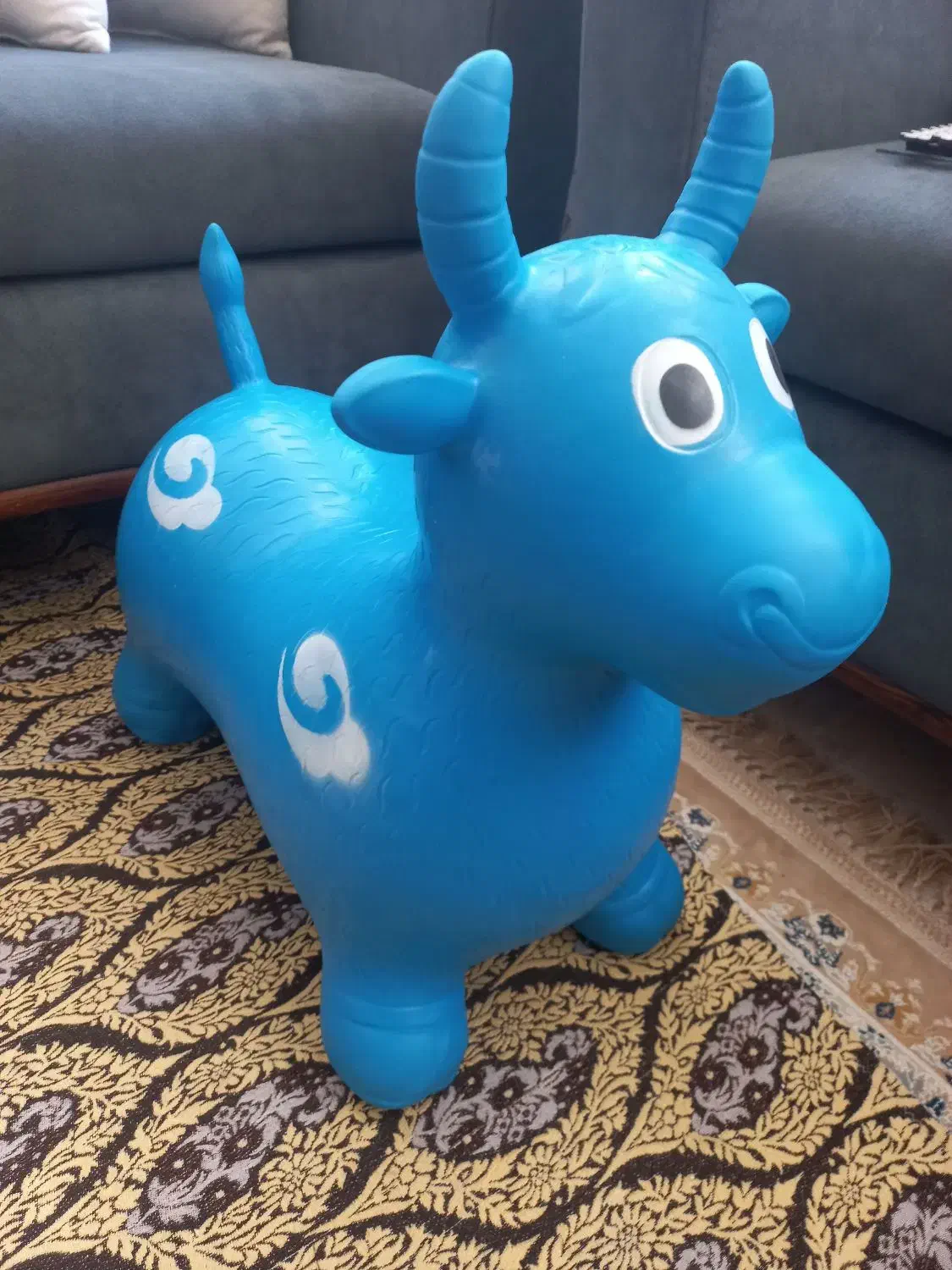 گاو بادی + توپ بادی|اسباب‌بازی بچه|قم, انسجام|دیوار