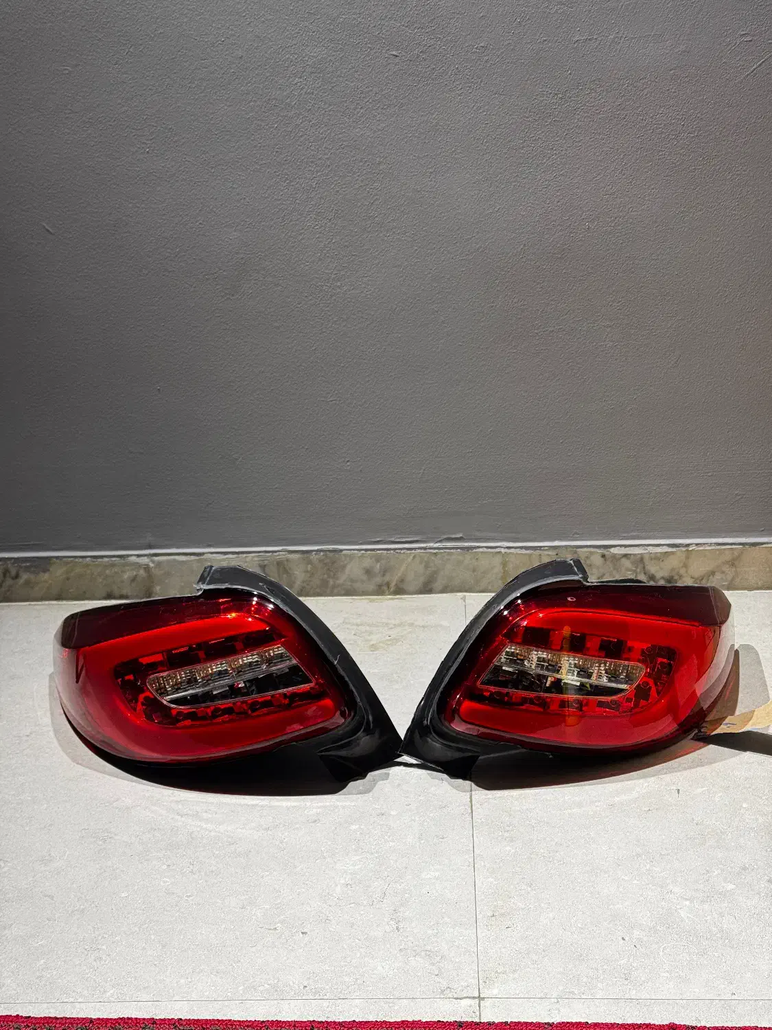 چراغ عقب ۲۰۷|قطعات یدکی و لوازم جانبی|آمل, |دیوار