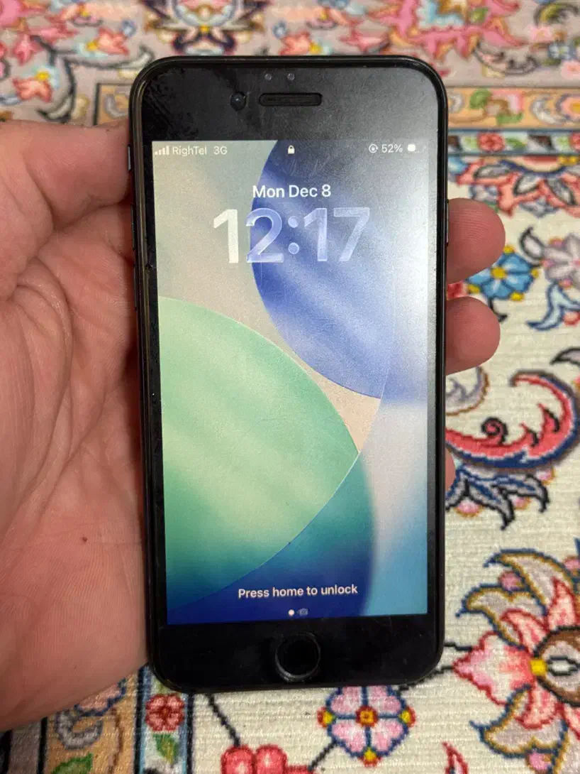 گوشی SE2020|موبایل|کوهدشت, |دیوار