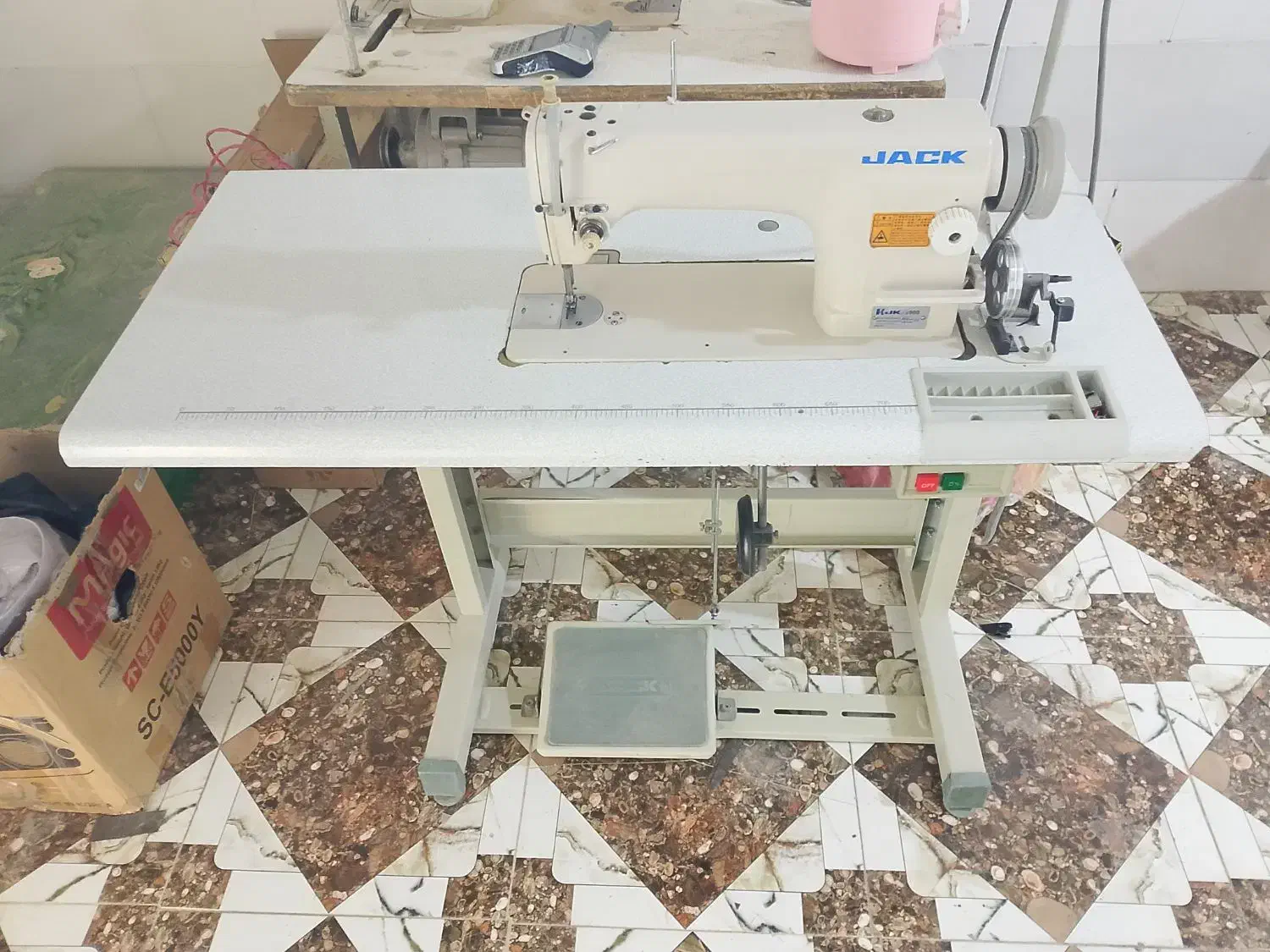 چرخ جک همه  چی فابریک|چرخ خیاطی و ریسندگی|خاش, |دیوار