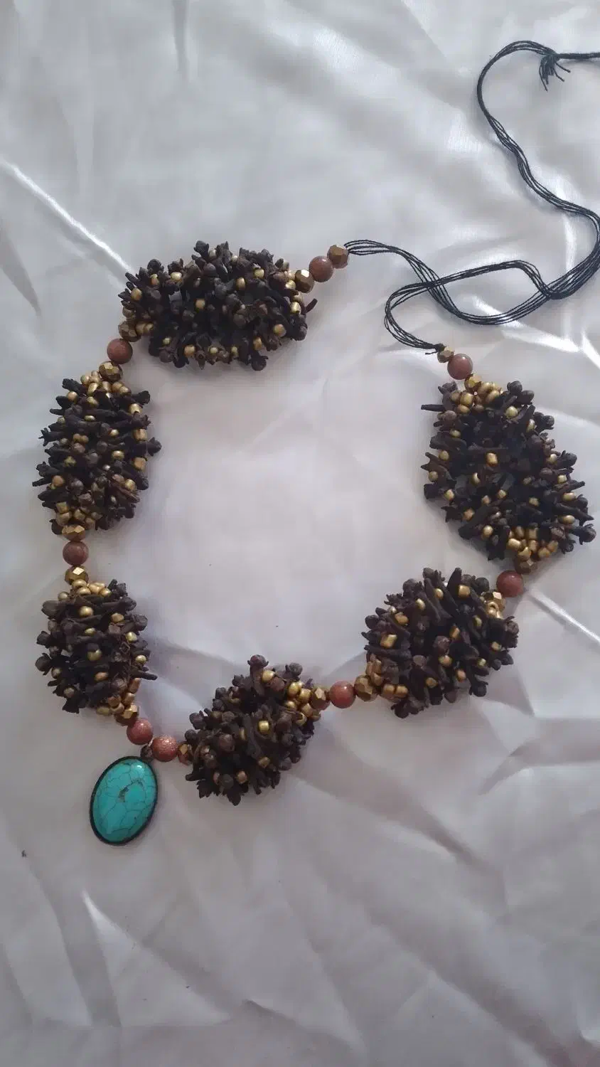 گردنبند میخکی|زیورآلات و اکسسوری|دهگلان, |دیوار