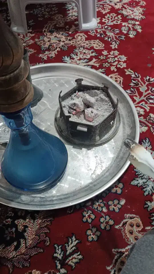 به یک شاگرد جهت کار در قهوه خانه نیازمندیم|استخدام خدمات فروشگاه و رستوران|یزد, |دیوار