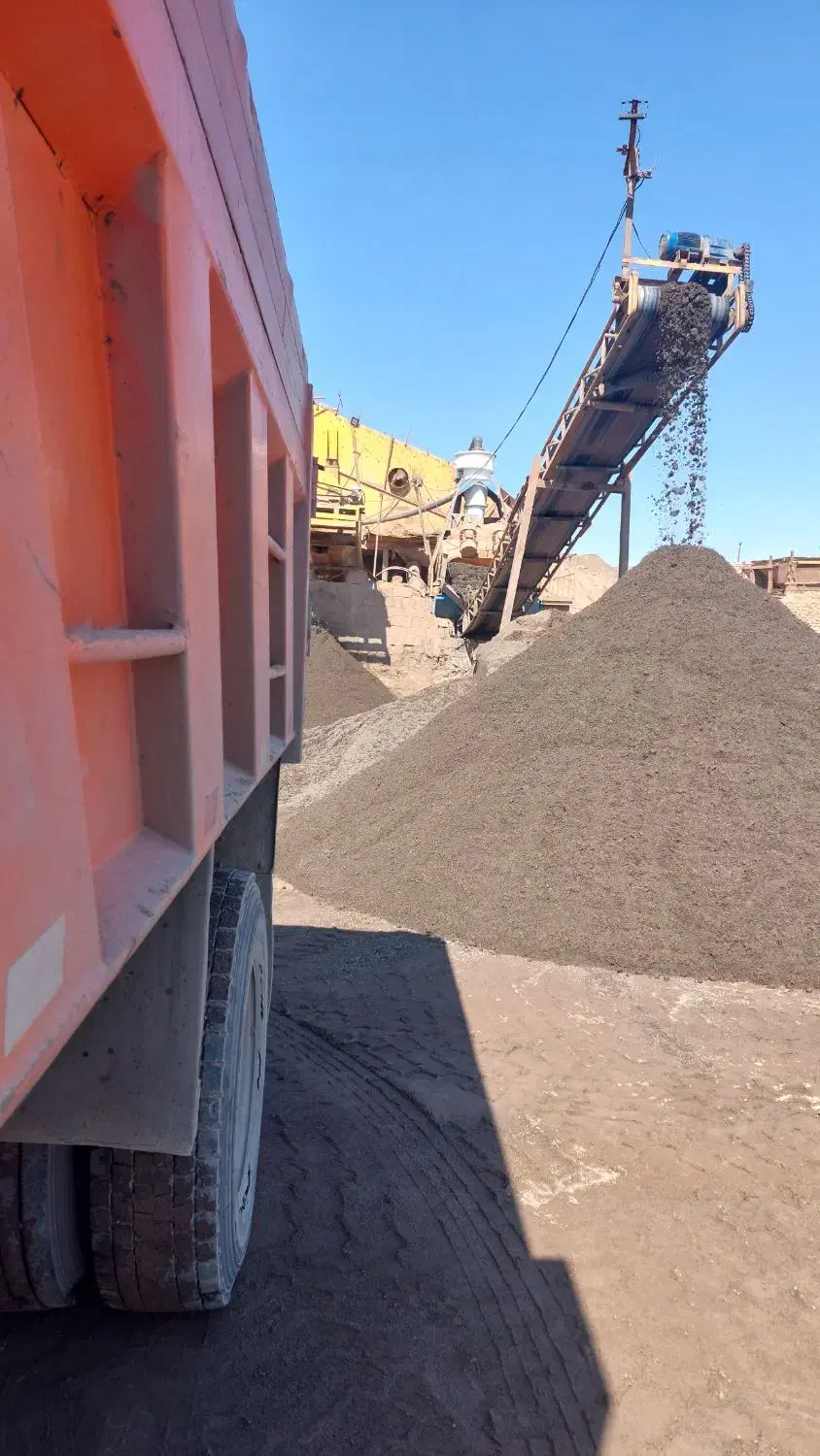 فروش عمده ماسه آجر مصالح|عمده‌فروشی|قم, انسجام|دیوار