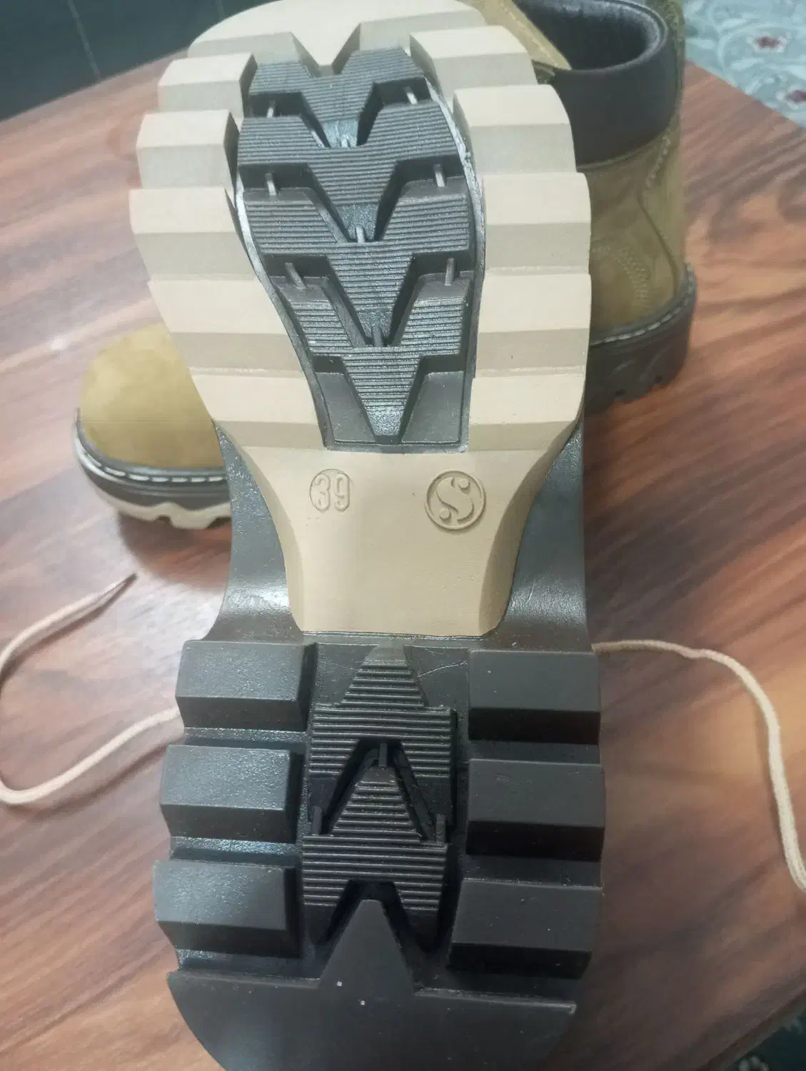 بوت کاملا نو|کیف، کفش، کمربند|قرچک, مهدیه|دیوار