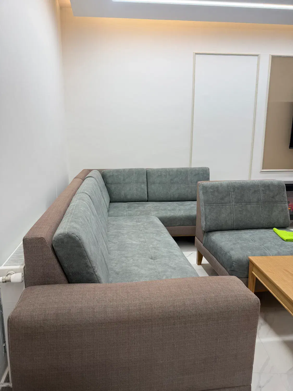 فروش مبل ۸ نفره راحتی در حد صفر|مبلمان خانگی و میز عسلی|رودسر, |دیوار