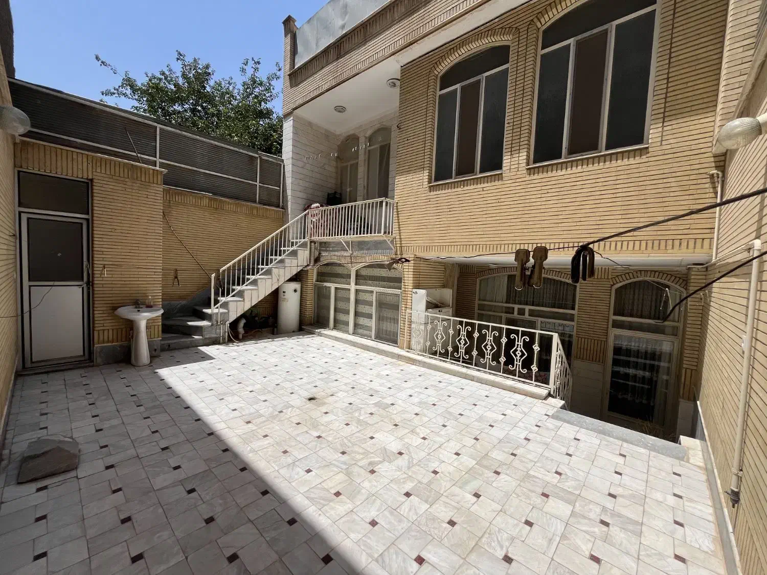 فروش خانه ویلایی|فروش خانه و ویلا|قم, دانش|دیوار