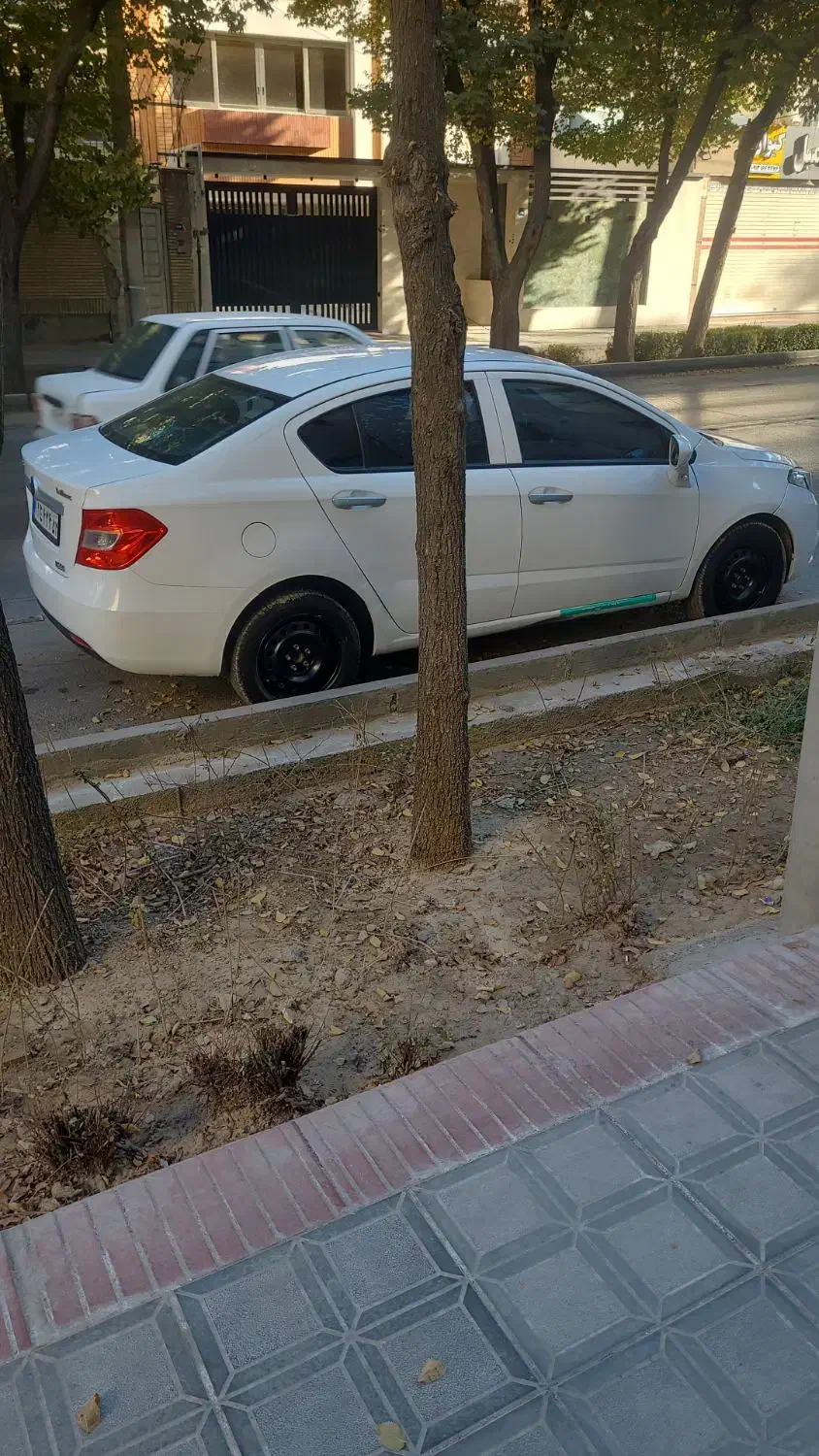 فروش برلیانس دنده ای ۳۲۰|خودرو سواری و وانت|اصفهان, فرهنگیان|دیوار