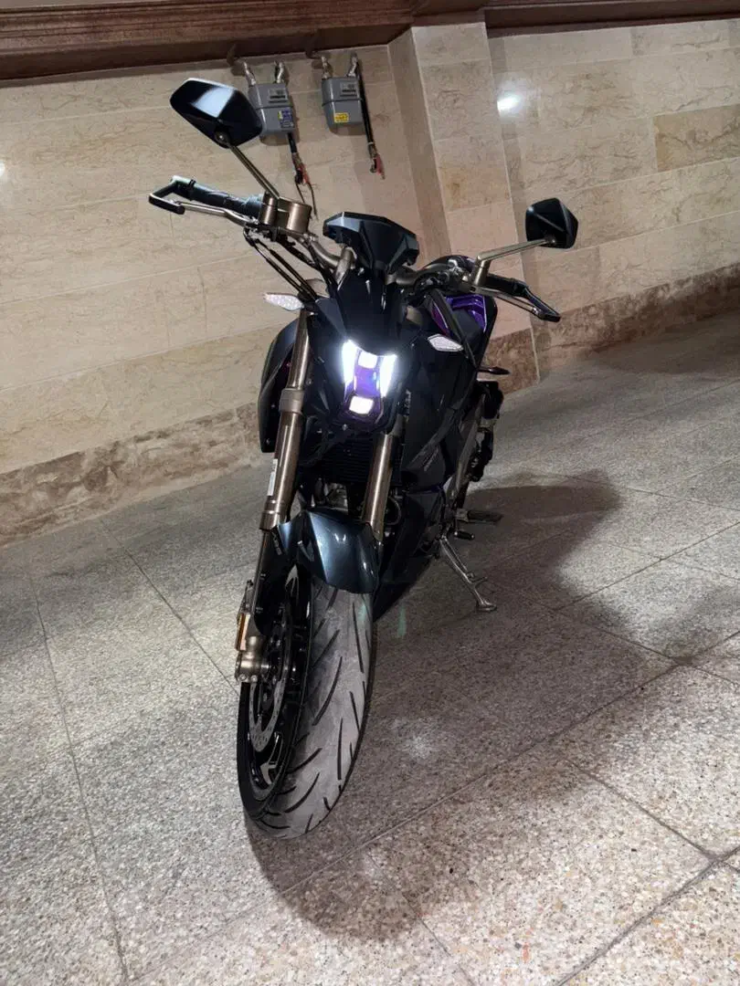 زونتس ۱۵۰ زد یو|موتورسیکلت|اندیشه, اندیشه فاز ۳|دیوار