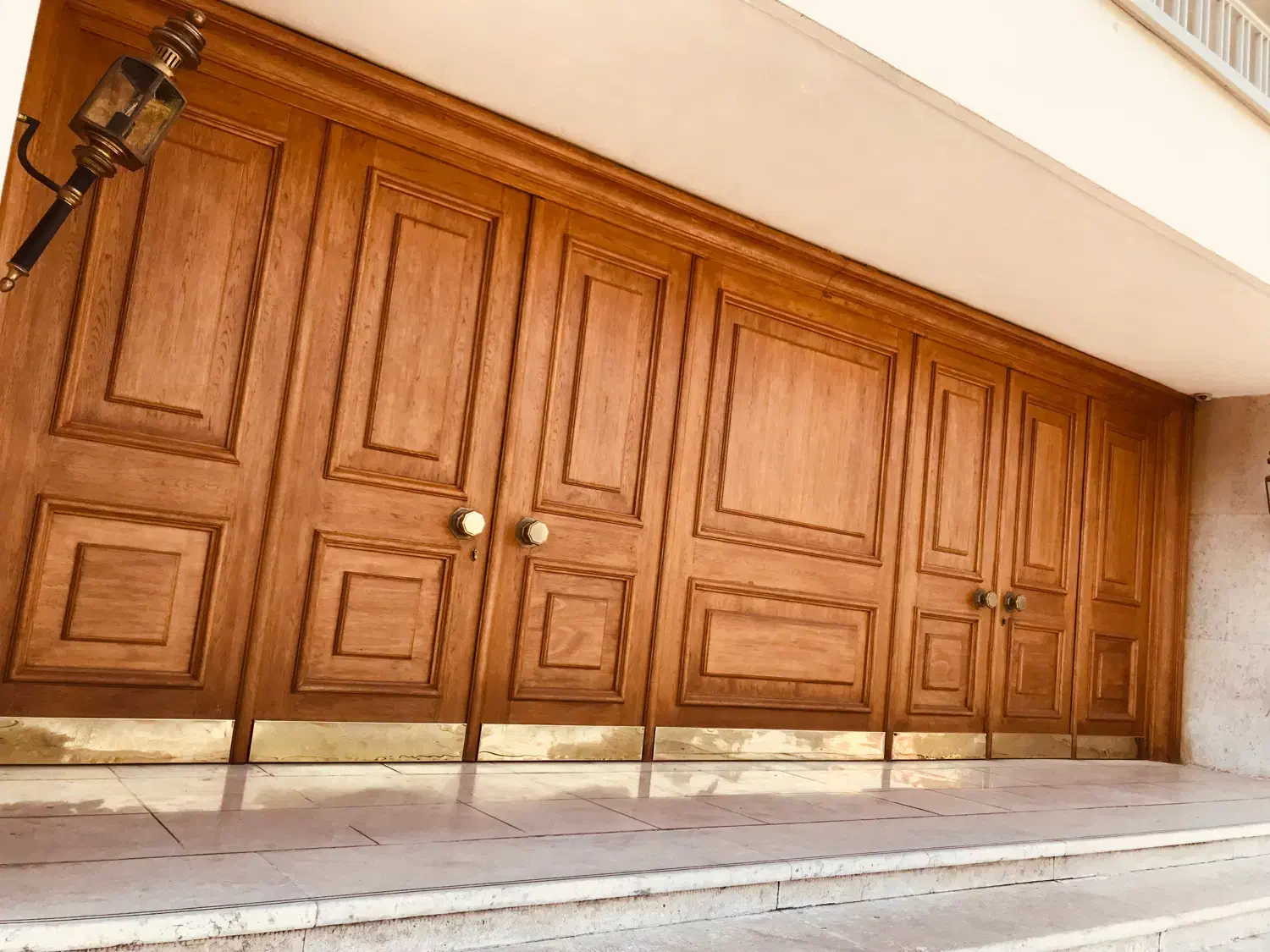 استخدام کارگر ساده رنگکاری|استخدام معماری، عمران و ساختمانی|تهران, کامرانیه|دیوار