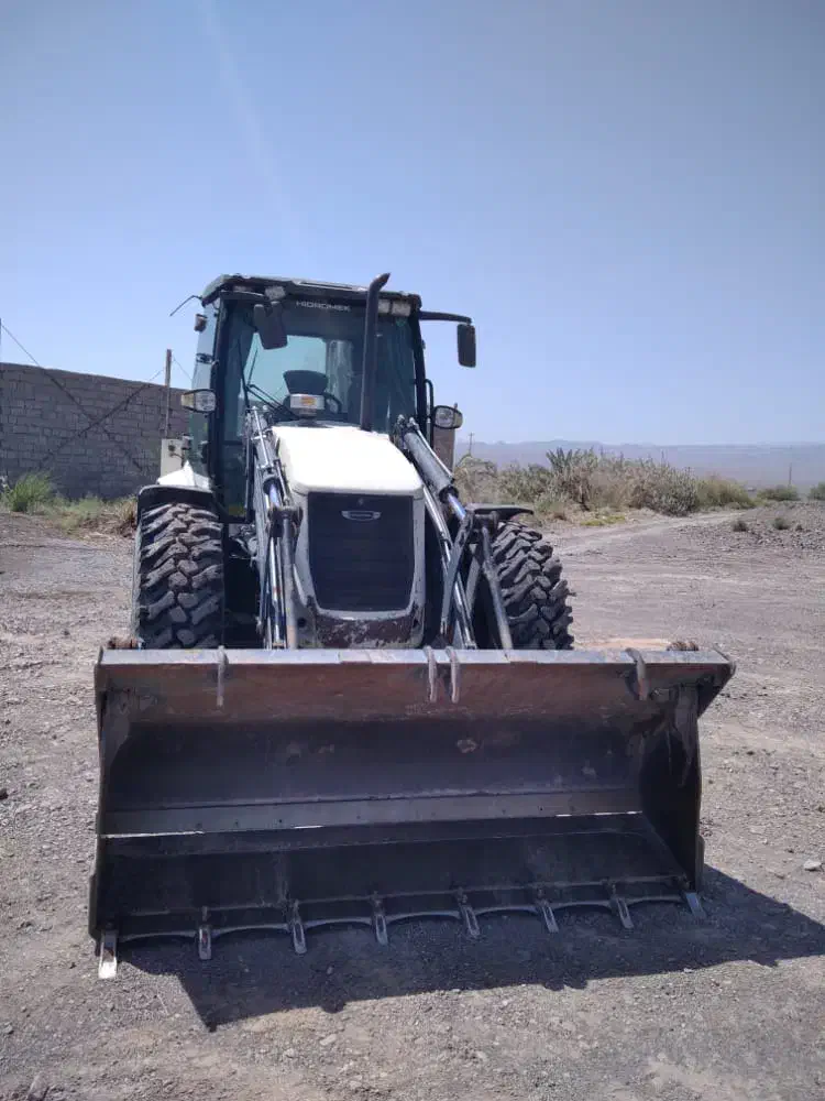 بیل بکهو هیدرومک مدل ۲۰۱۵ساعت کارکرد 14500ساعت|خودرو سنگین|بم, |دیوار