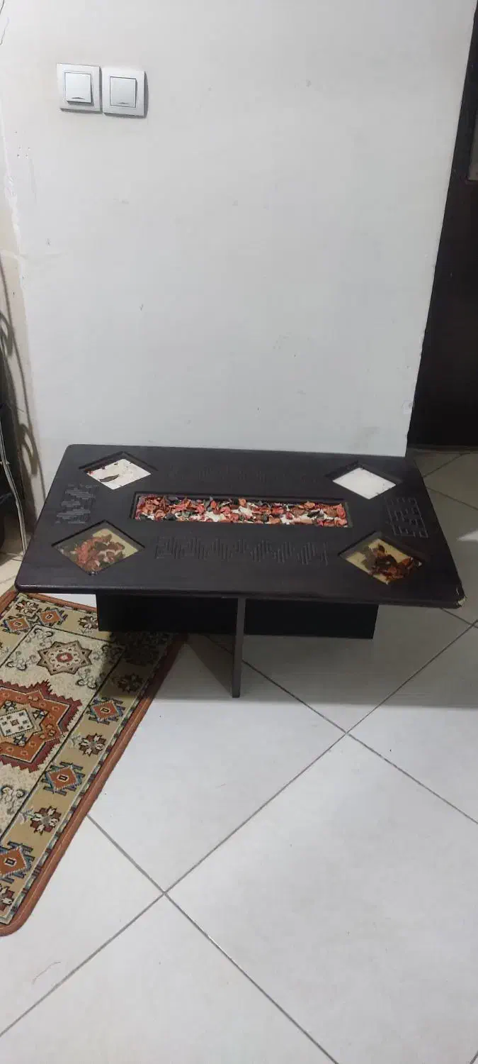 میز جلو مبلی رایگان|مبلمان خانگی و میز عسلی|صدرا-فارس, فاز ۱|دیوار