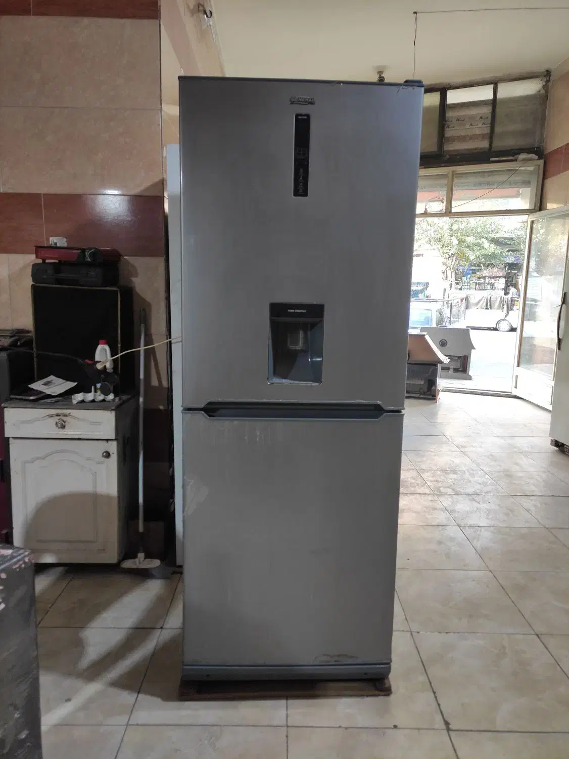 یخچال و فریزر جنرال|یخچال و فریزر|اسلام‌شهر, شهرک قائمیه|دیوار