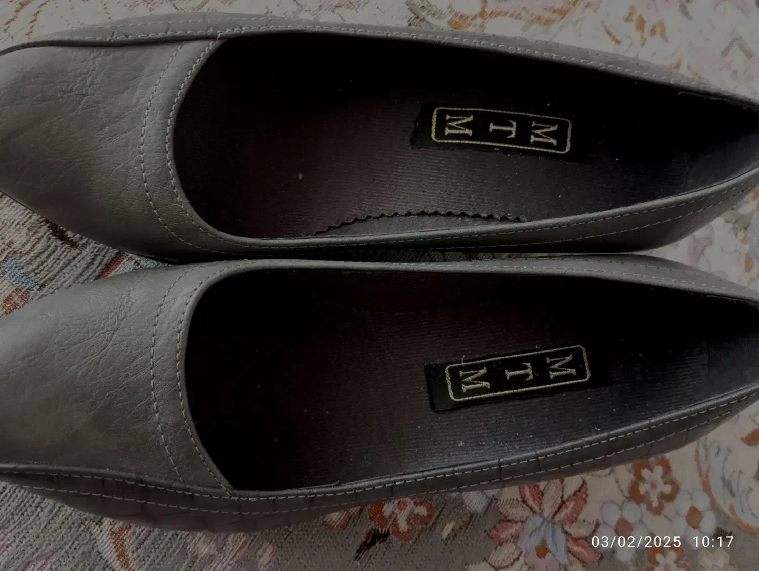 کفش نونو. سایز ۴۰|کیف، کفش، کمربند|بافق, |دیوار