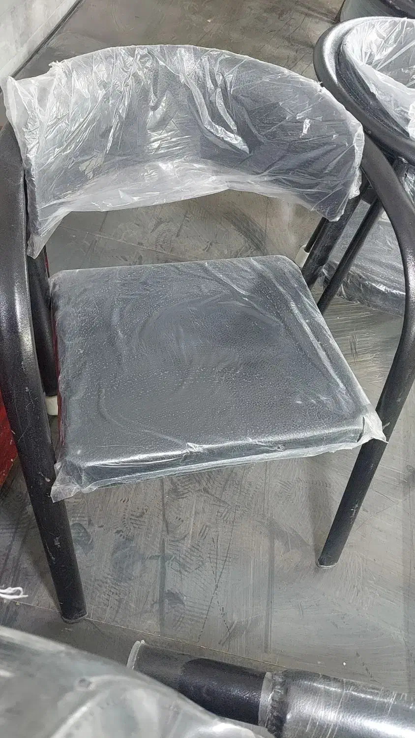 صندلی انتظار (توضیحات بخونیدلطفا)|صندلی و نیمکت|یزد, |دیوار