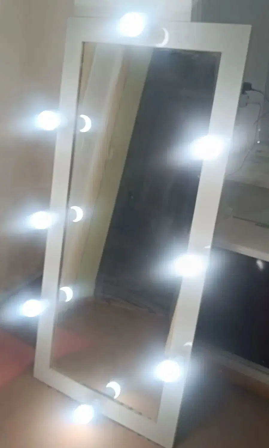 آینه مناسب مزون و بوتیک ، قیمت لواازم استفاده شده|آینه|کرمان, |دیوار