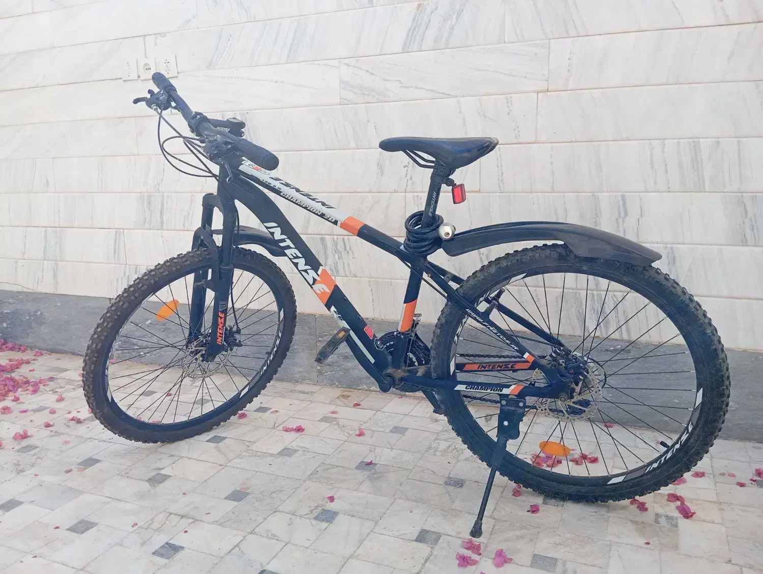 دوچرخه ۲۶ اینتنس|دوچرخه، اسکیت، اسکوتر|قم, زنبیل آباد|دیوار