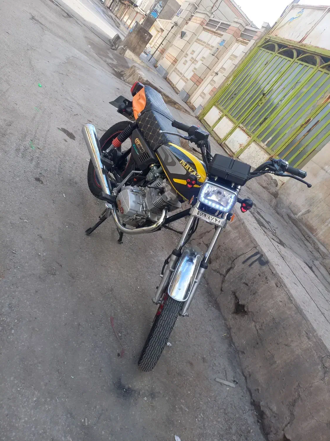 موتور ۲۰۰ مدل۹۹ پرواز|موتورسیکلت|اهواز, کوی صادقیه|دیوار