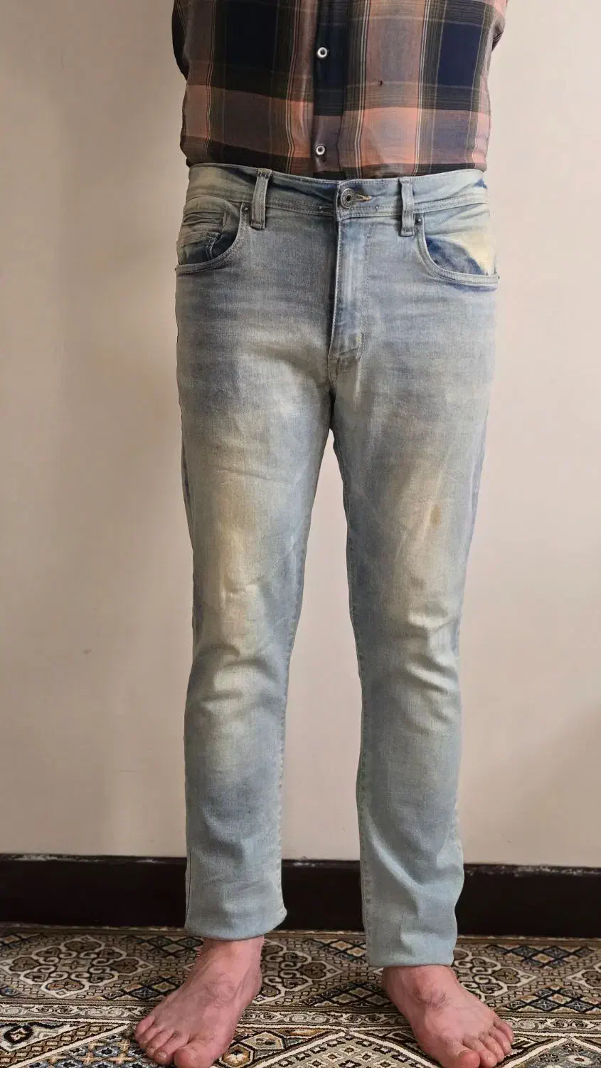 شلوار لی نونو|لباس|فولادشهر, ورزشگاه فولادشهر|دیوار