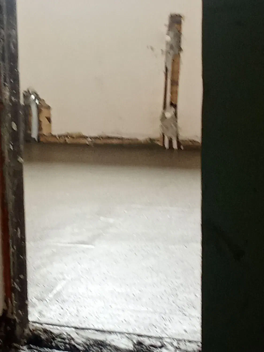 سلام کار برق کاری ساختمان با بهترین کیفیت هوشمند|خدمات پیشه و مهارت|رشت, گلسار|دیوار