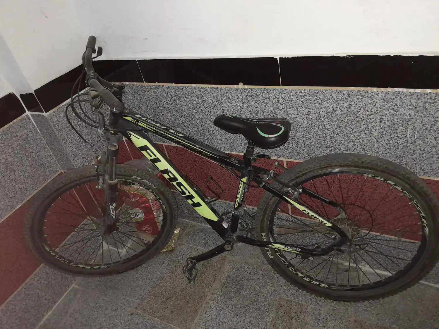 دوچرخه ۲۶ فلش|دوچرخه، اسکیت، اسکوتر|قروه, |دیوار