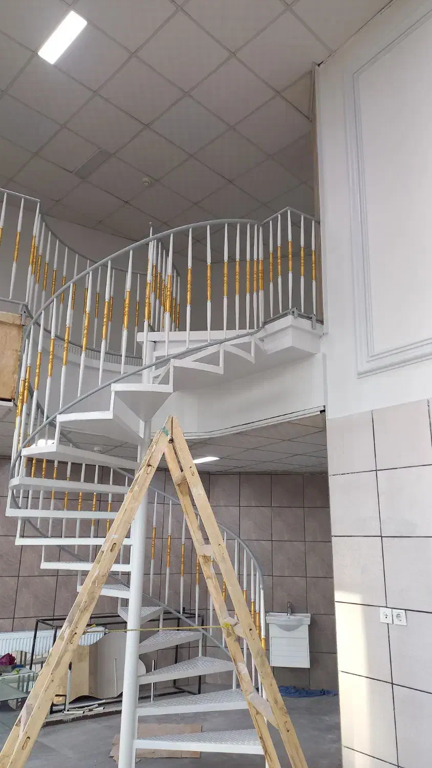 رنگ آمیزی و نقاشی ساختمان|خدمات پیشه و مهارت|بجنورد, |دیوار