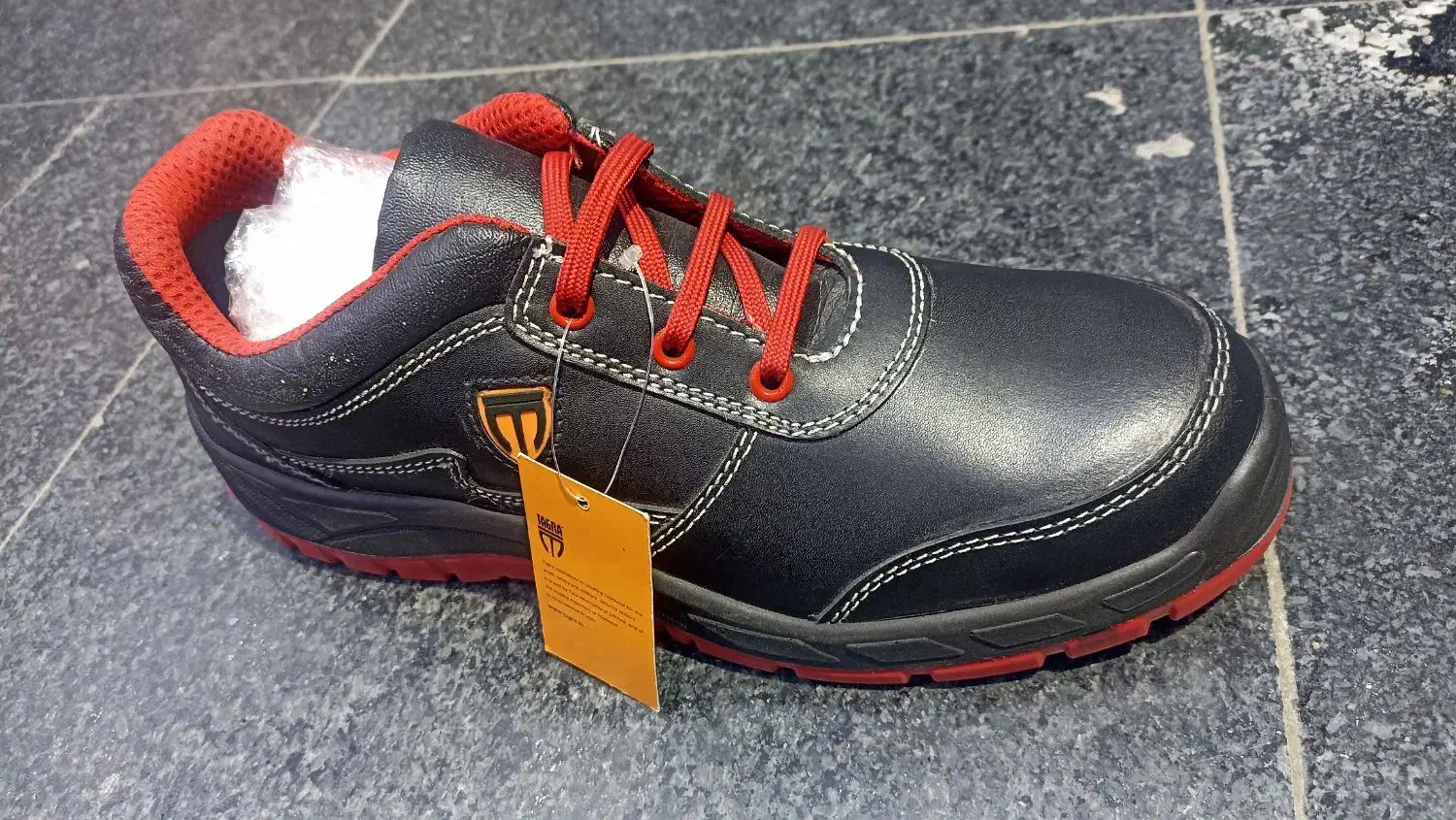 کفش کار با مناسب ترین قیمت|کیف، کفش، کمربند|چابهار, |دیوار