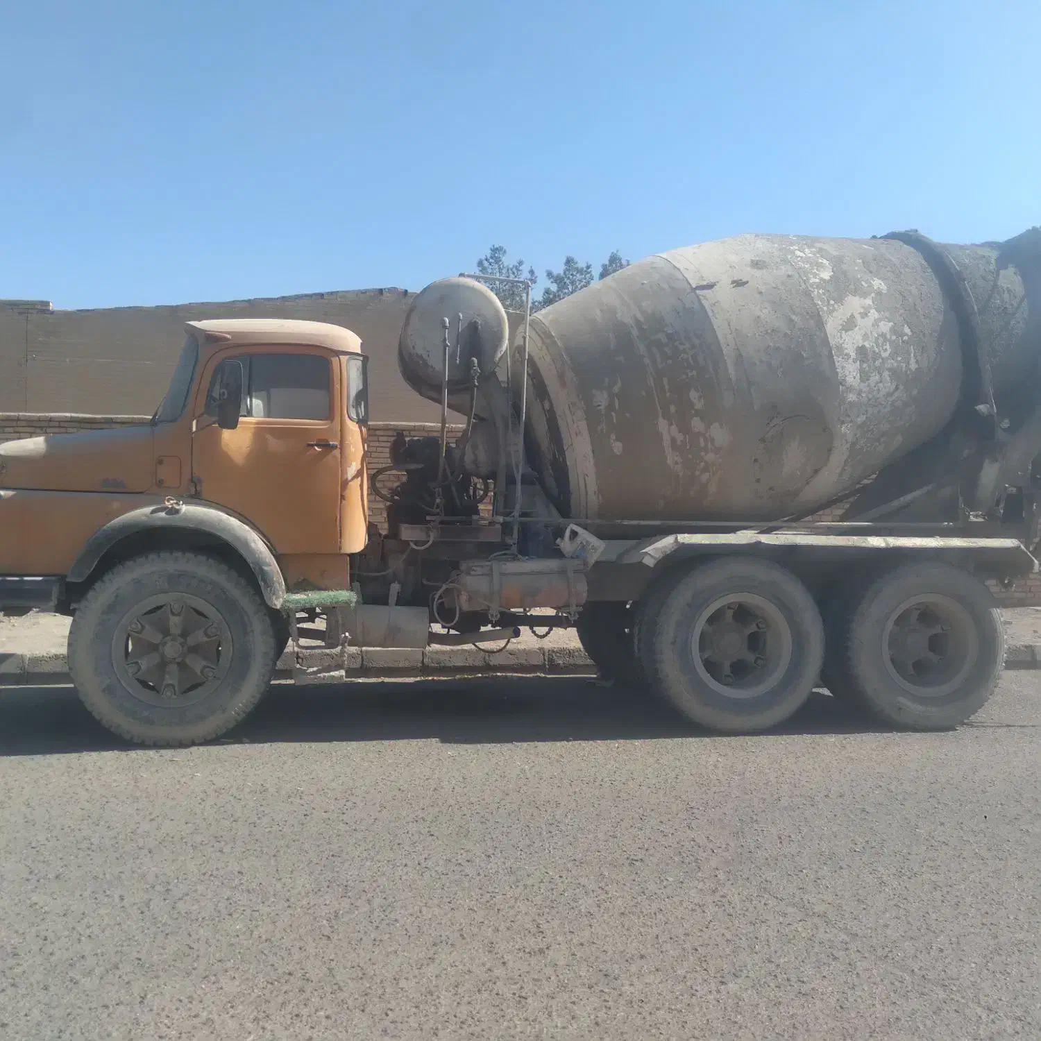 تراک میکسر بنز مدل ۵۴|خودرو سنگین|شهر بابک, |دیوار
