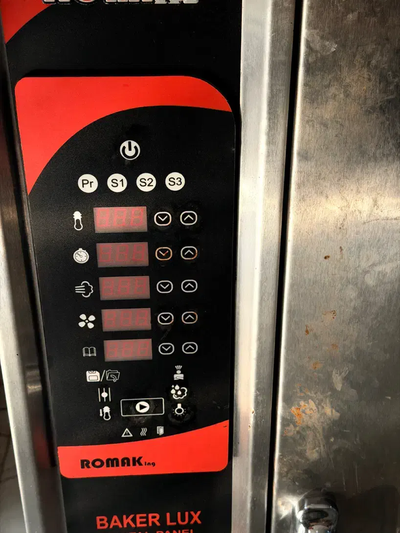 فروش فر کانوکشن لوکس گازی ۱۰ دیس بخار دار قنادی|کافیشاپ و رستوران|تبریز, |دیوار