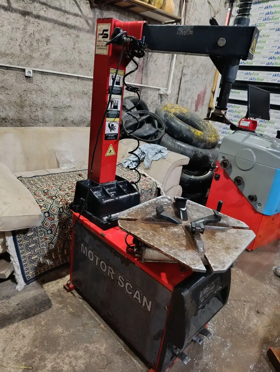 فروش لوازم لاستیک درار .بالانس کامپیوتری.|ماشینآلات صنعتی|لاهیجان, بازکیاگوراب|دیوار