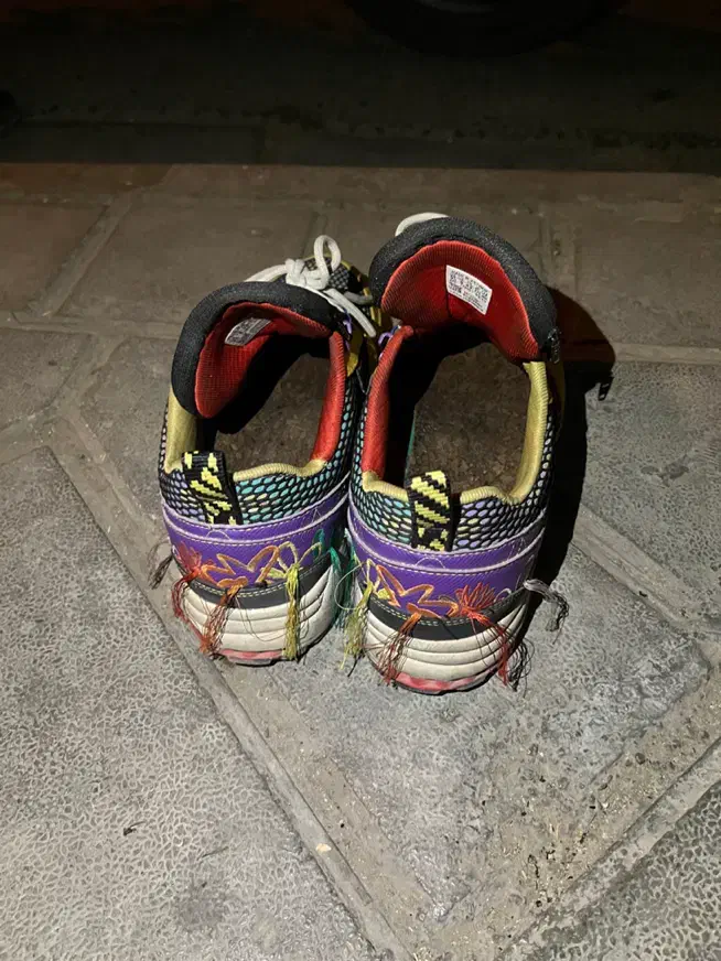 کتونی زد ایکس|کیف، کفش، کمربند|قرچک, پویینک|دیوار