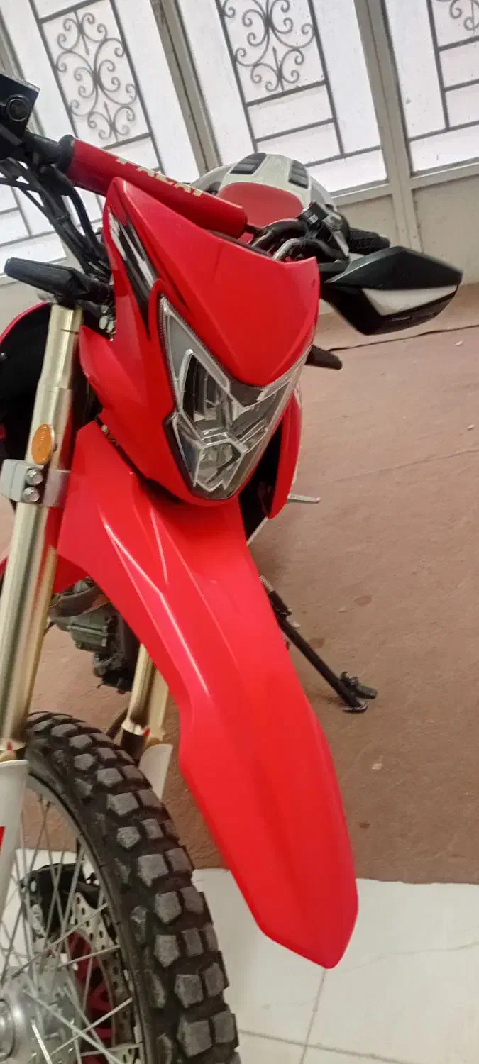 ترل ۱۴۰۱ معاوضه با هاچ و ۱۱۱|موتورسیکلت|مشهد, سناباد|دیوار