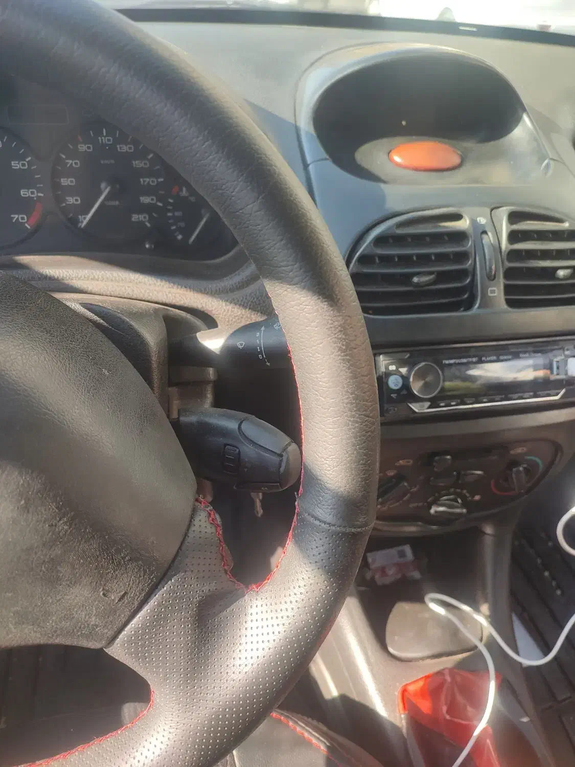 206مدل 82|خودرو سواری و وانت|اردبیل, |دیوار