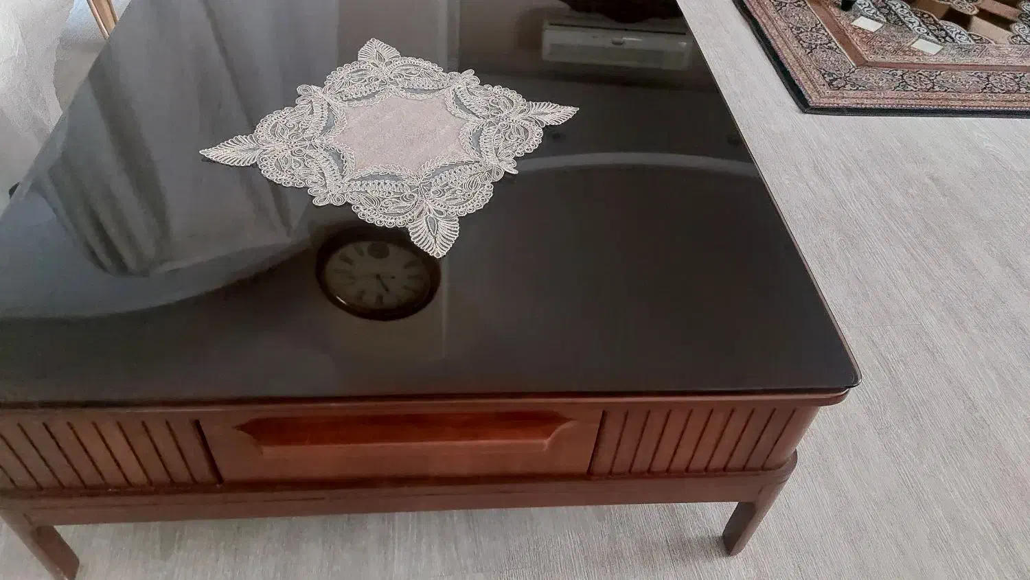 میز|بوفه، ویترین، کنسول|رشت, منظریه|دیوار