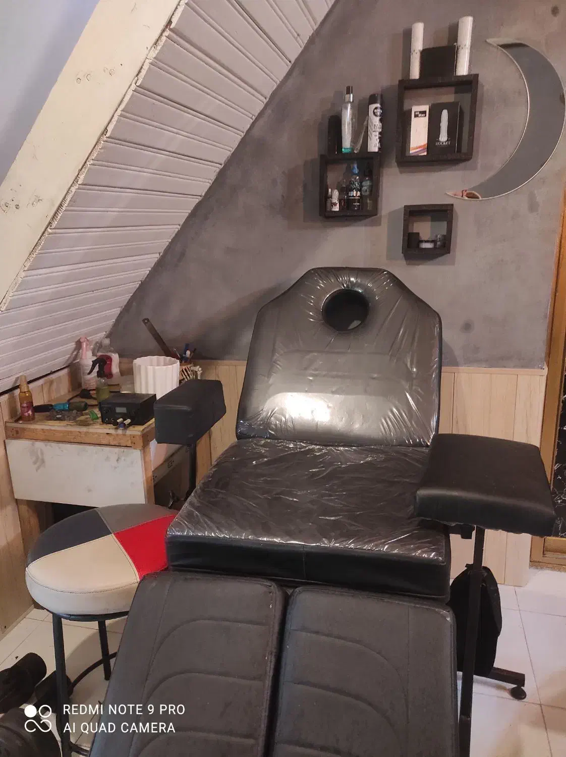 پک کامل تتو|آرایشگاه و سالنهای زیبایی|بندر انزلی, تختی|دیوار