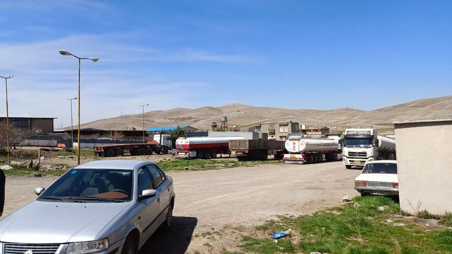 زمین تجاری ۸۴۱۰ متری میدان آزادگان|فروش دفتر صنعتی، کشاورزی، تجاری|کرمانشاه, |دیوار