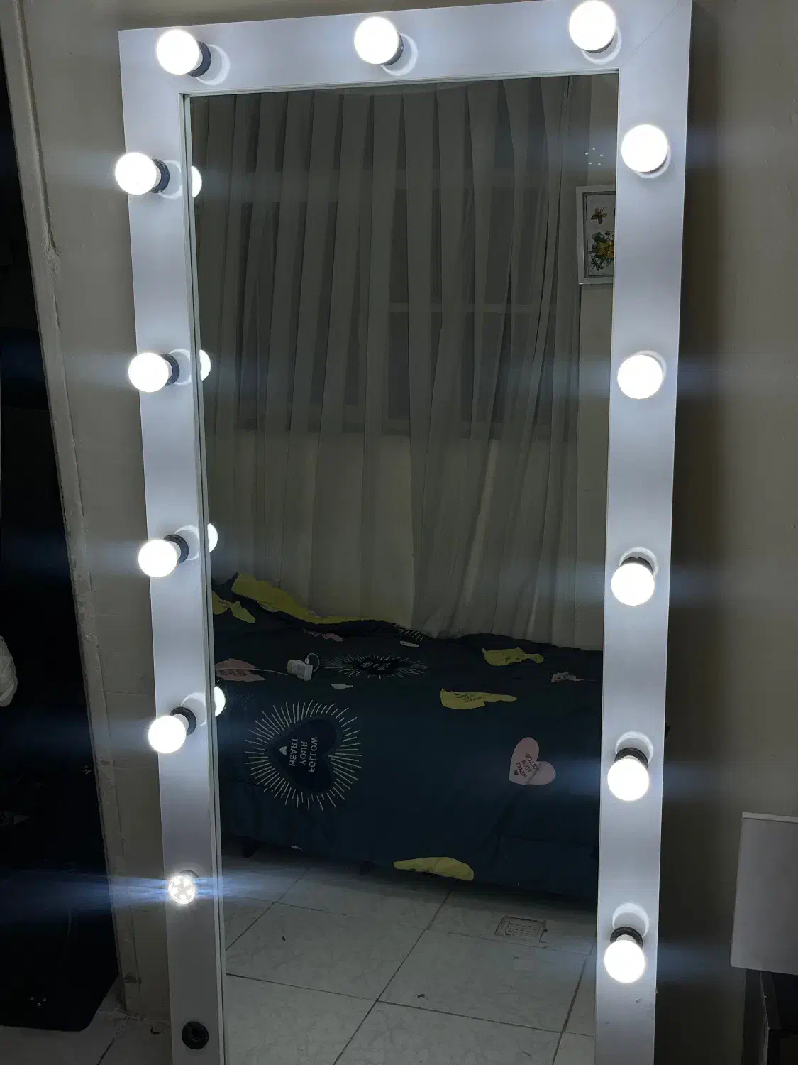 ایینه|آینه|شیراز, زرهی|دیوار