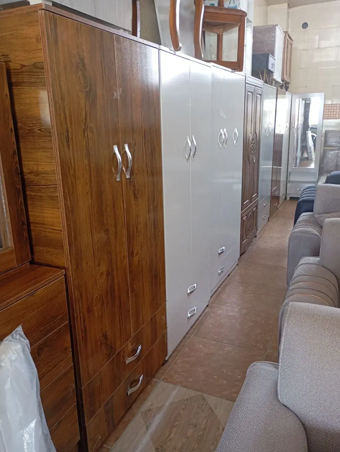 مصنوعات چوبی نوروزی|جاکفشی، کمد، دراور|شهرکرد, |دیوار