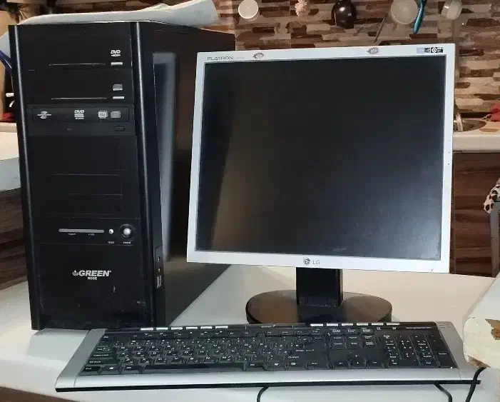 کیس کیبورد مانیتور|رایانه رومیزی|تهران, جوادیه|دیوار