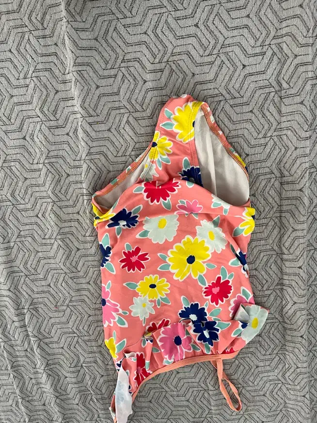 مایو های خارجی|غواصی و ورزش‌های آبی|همدان, |دیوار