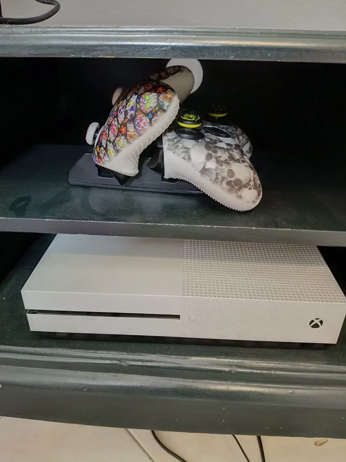 Xbox one s 1t|کنسول، بازی ویدئویی و آنلاین|مشهد, سرافرازان|دیوار