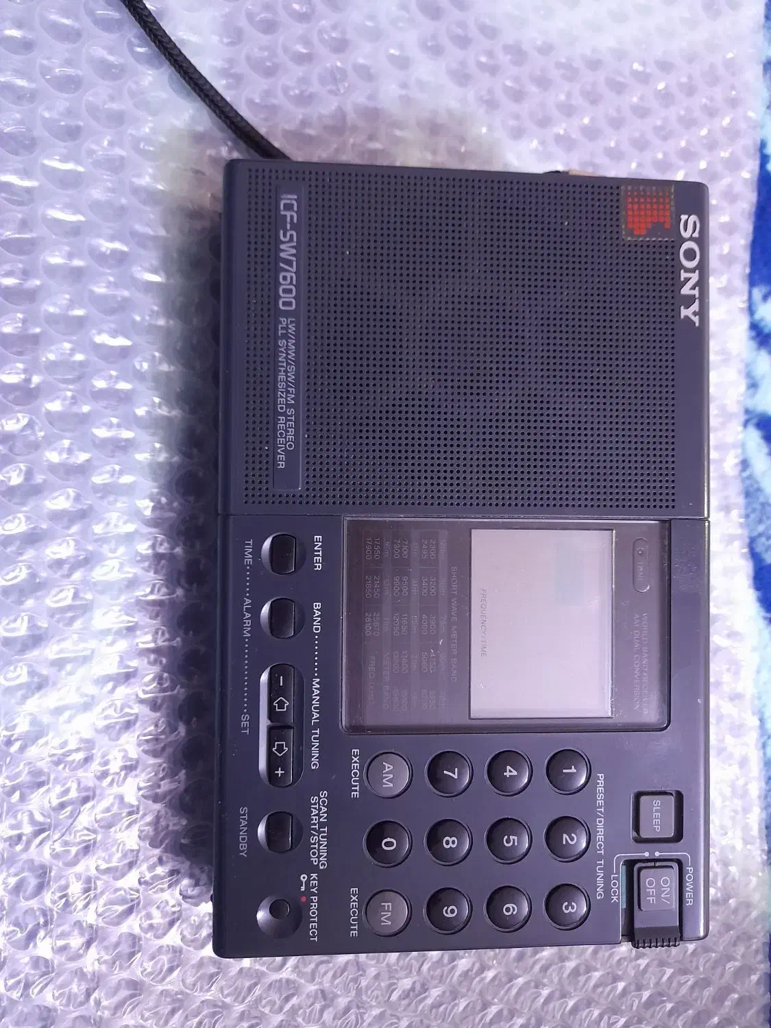 رادیو سونی ۷۶۰۰ ژاپن اصلی|کلکسیون اشیاء عتیقه|سنندج, |دیوار