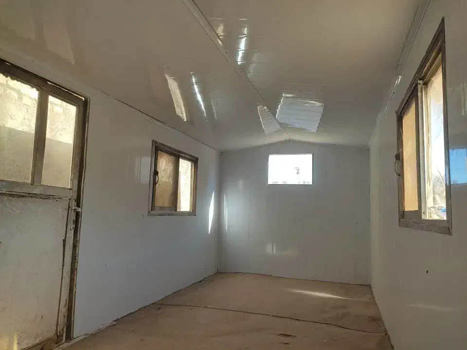 نگهبانی|استخدام سرایداری و نظافت|اسفراین, |دیوار