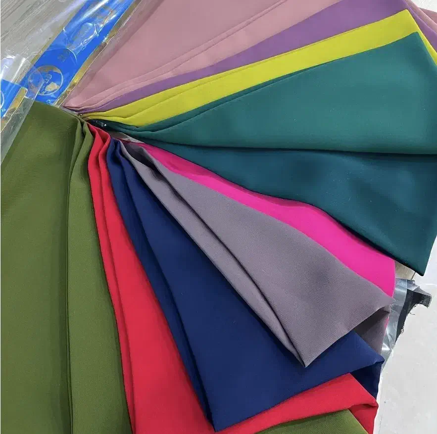 به فروشنده آقا نیازمندیم|استخدام خدمات فروشگاه و رستوران|شیراز, شاهچراغ|دیوار