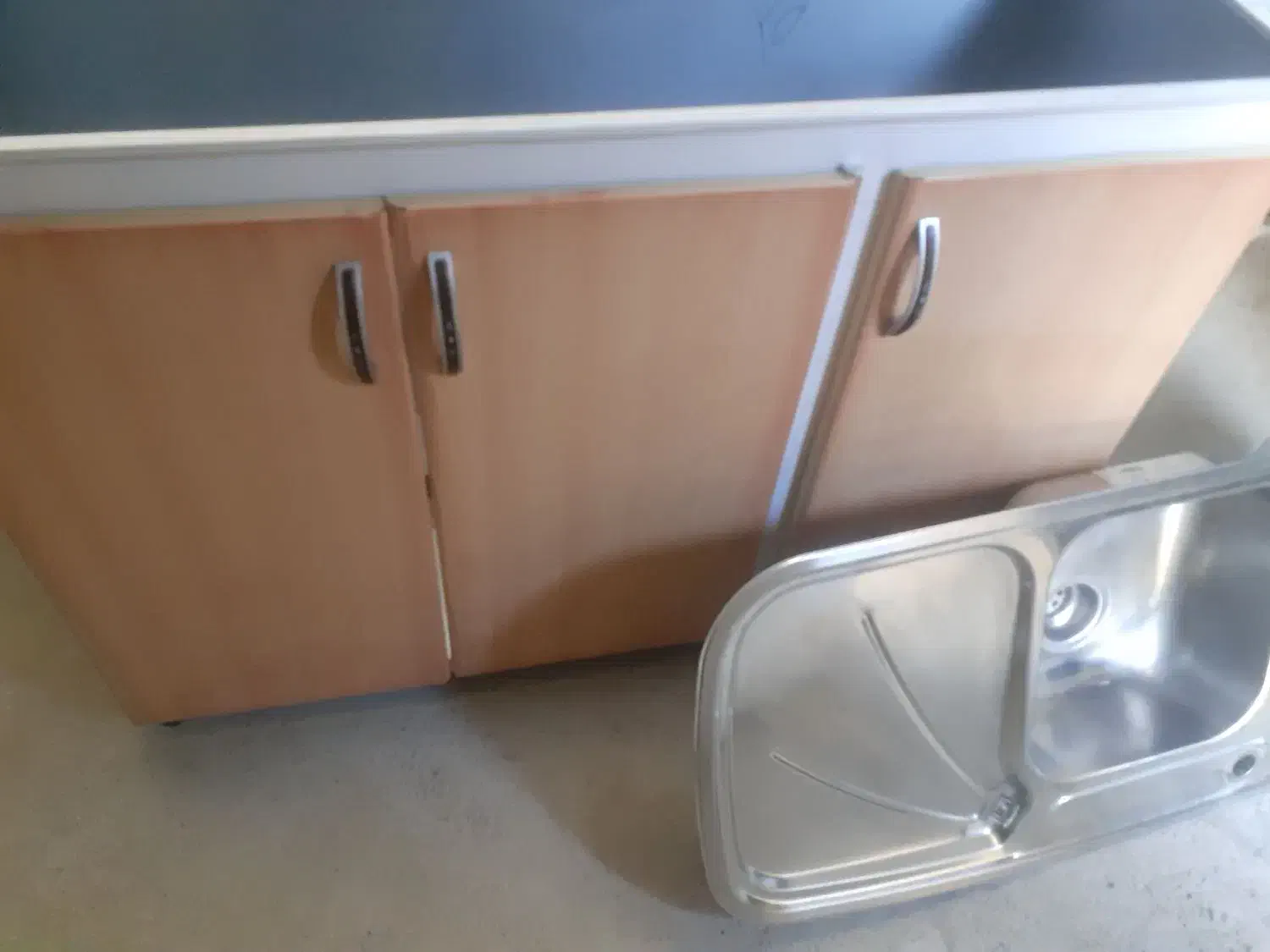 کابینت و سینک ظرفشویی قیمت توافقی|مصالح و تجهیزات ساختمان|ایوان, |دیوار