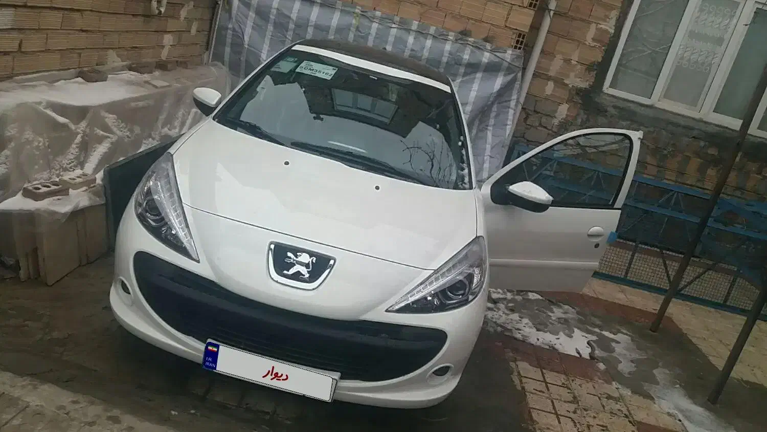 پژو ۲۰۷|خودرو سواری و وانت|هشترود, |دیوار