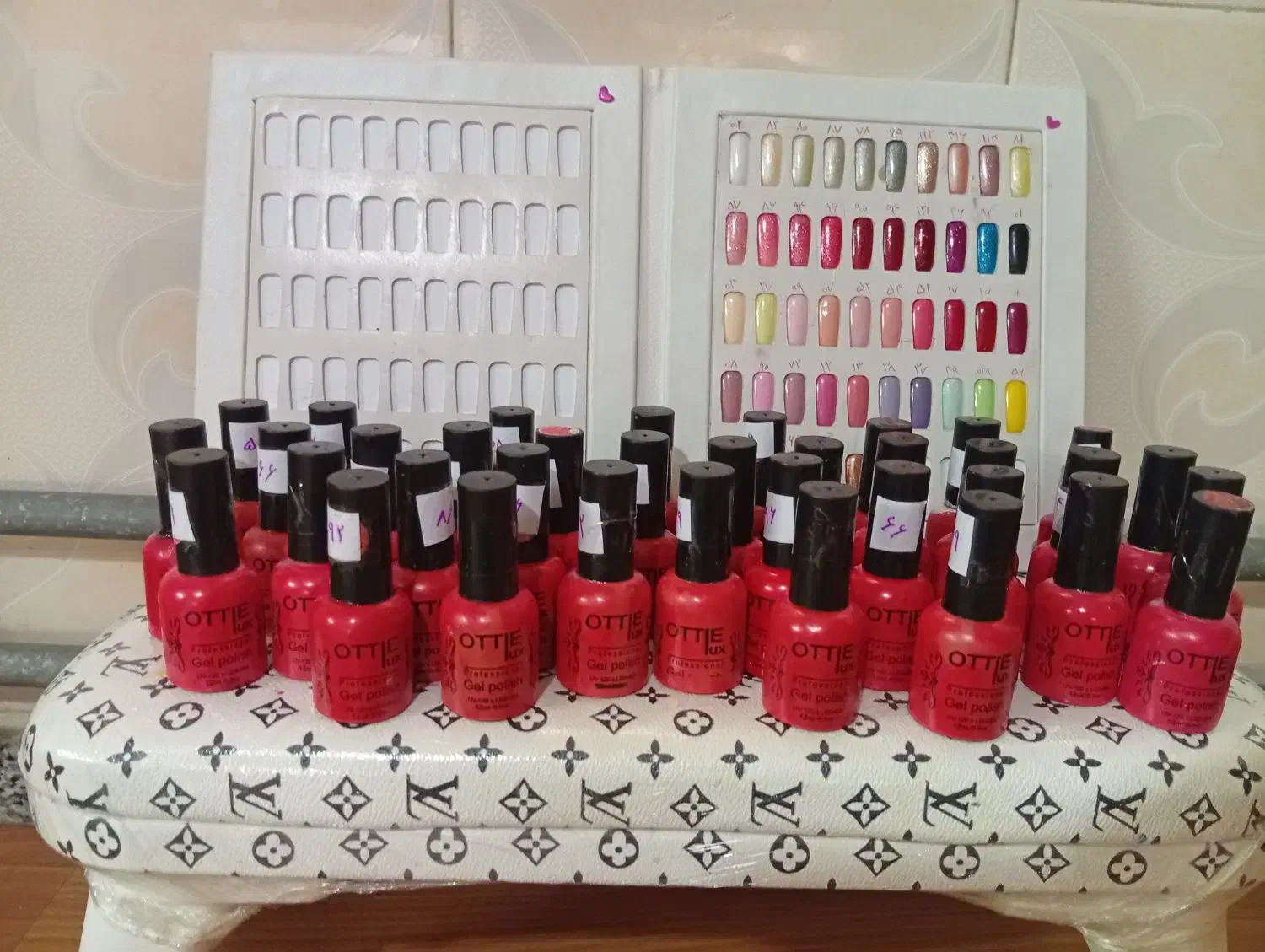 وسایل کاشت ناخن کامل. لاین ژل و پودر|آرایشی، بهداشتی، درمانی|شیراز, قدوسی شرقی|دیوار