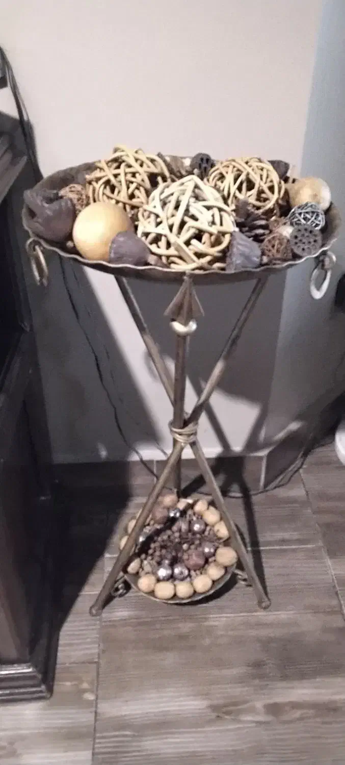 کنار سالنی دو طبقه|صنایع دستی و سایر لوازم تزئینی|کرج, مهرویلا جنوبی|دیوار