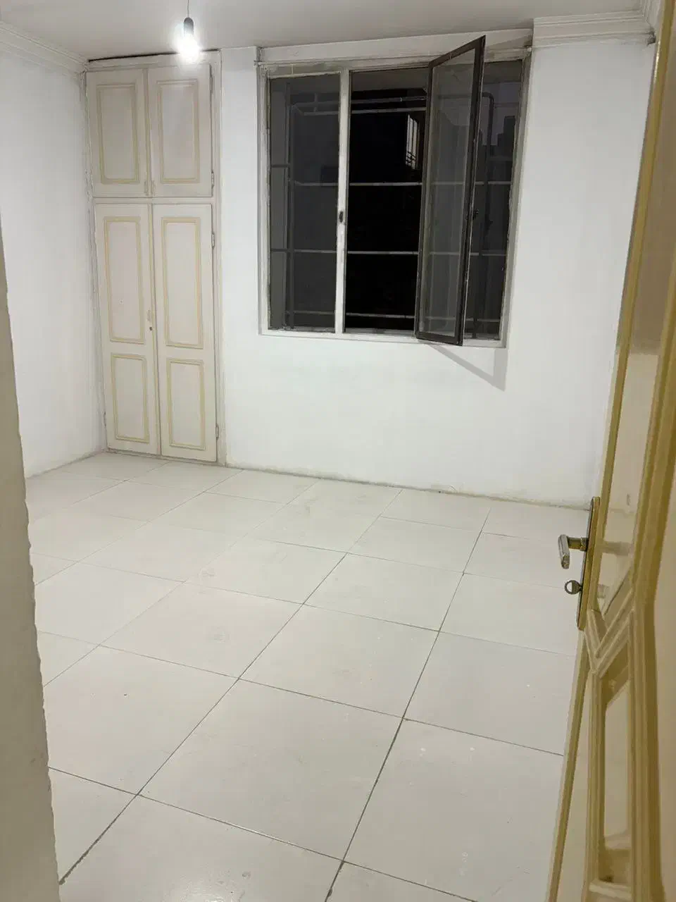 فروش آپارتمان ۸۳ متری ۳ بدون آسانسور صارمی حافظ|فروش آپارتمان|مشهد, هفت تیر (حافظ)|دیوار