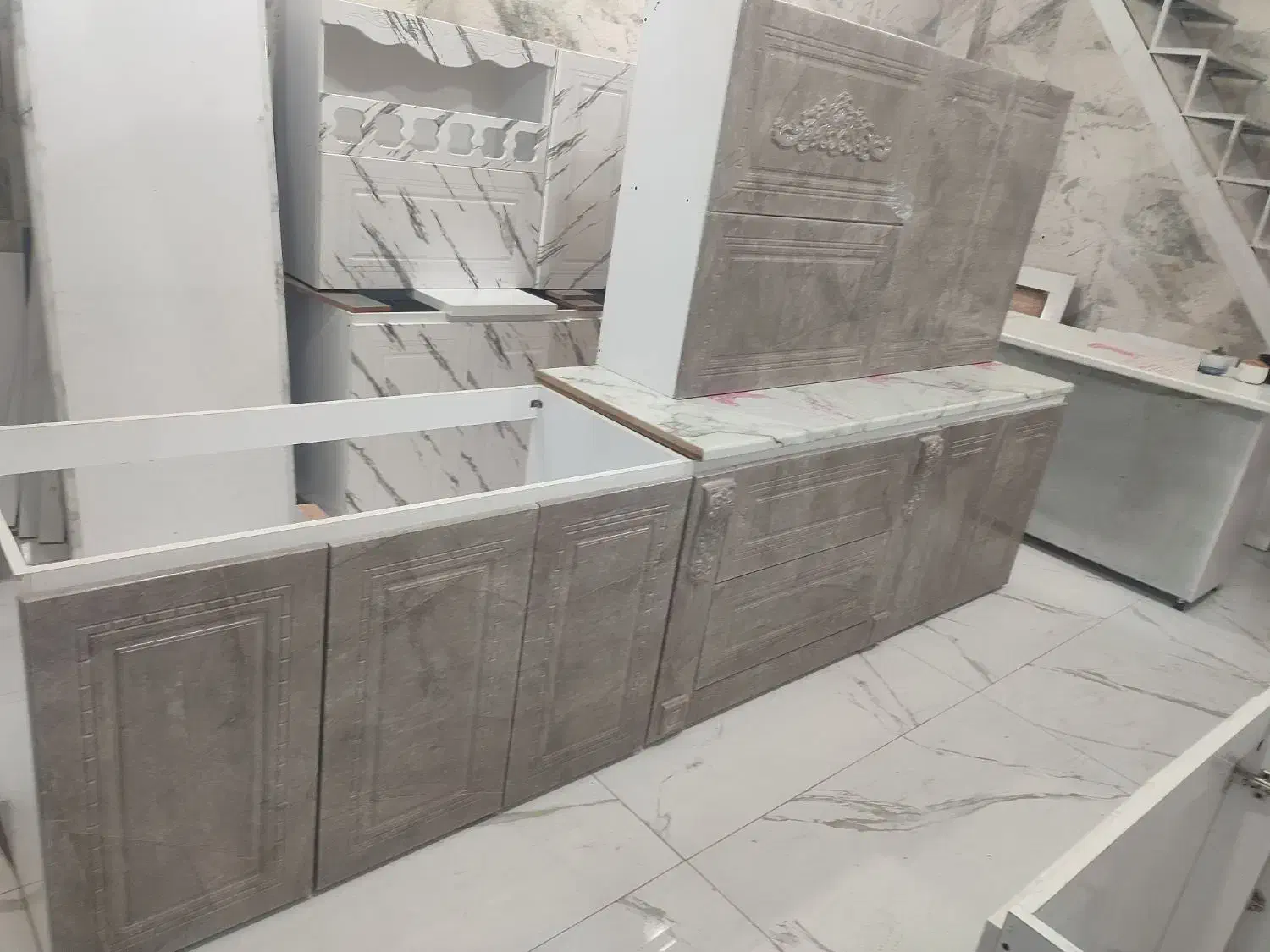 کابینت آماده منبران|خدمات پیشه و مهارت|رودبنه, |دیوار