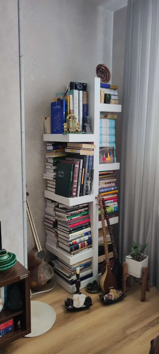 کتابخانه|کتابخانه، شلف، قفسههای دیواری|برخوار, |دیوار